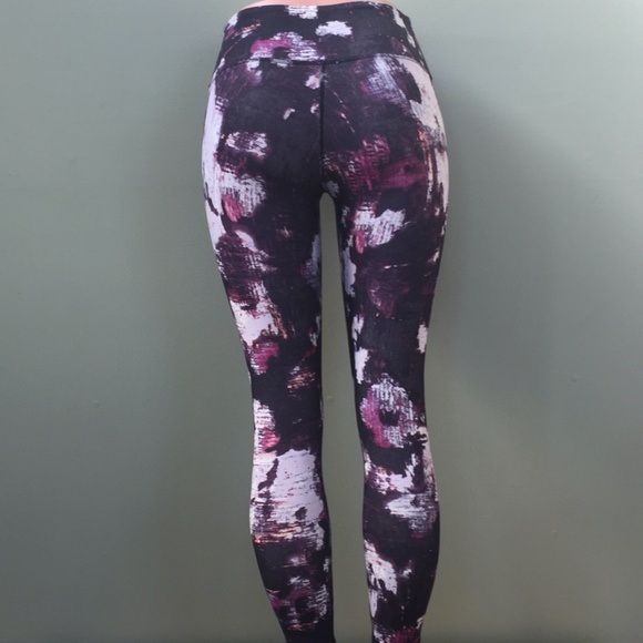 Lululemon Leggings - Picture 6 of 7